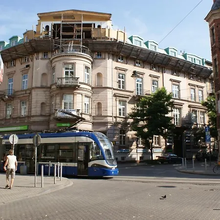 Apartment 1203 On Batorego Street Krakau